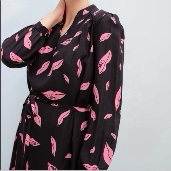 DVF Diane von Furstenberg Falling Lips Tie-Waist Dress - Picture 6 of 12